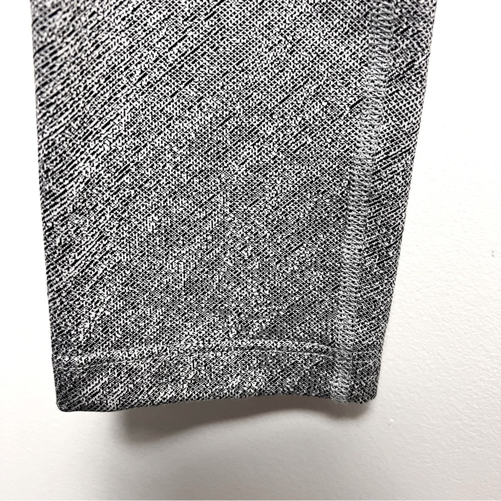 Beyond Yoga Space Dye Black White Mid Rise 28" Leggings S - Picture 7 of 12